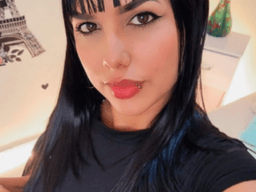isabela_ferrer