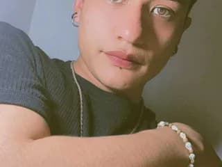 WebCAM of blake_mitchell