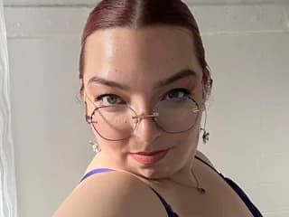 WebCAM of curvycate127